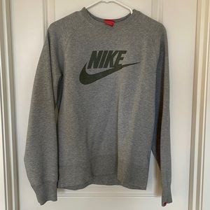 Nike Sweater